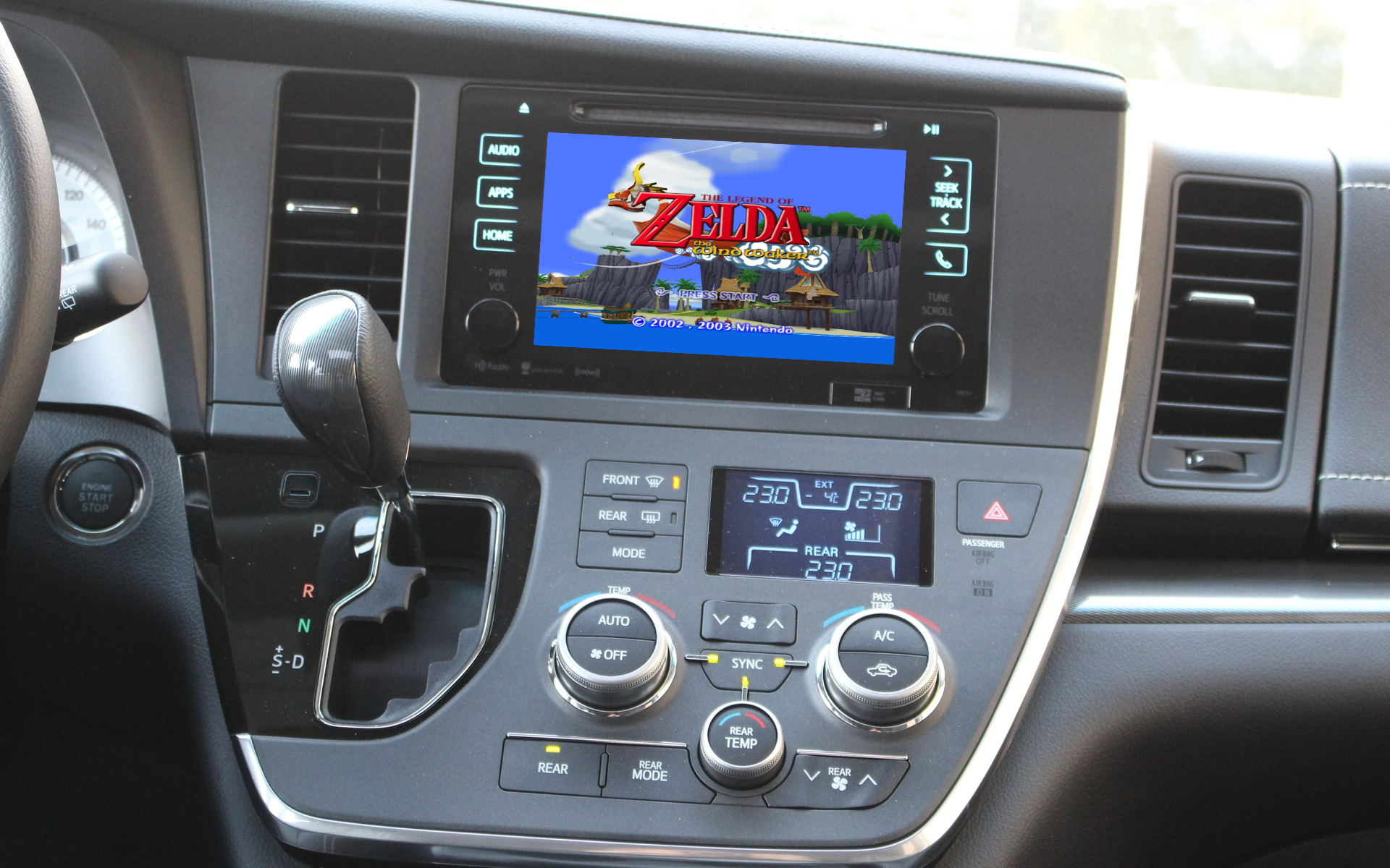304190_2017_Toyota_Sienna.jpg