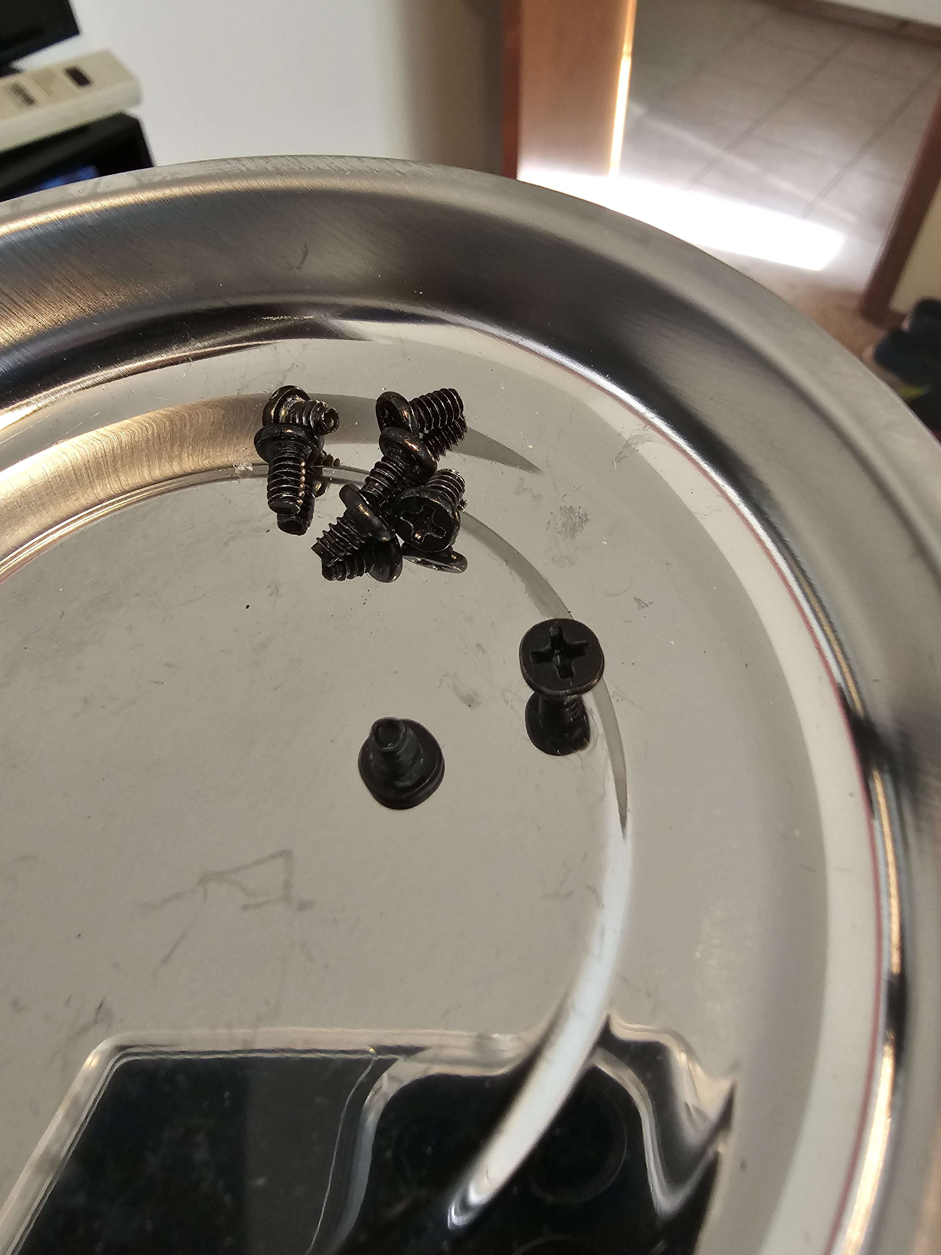 screws.jpg