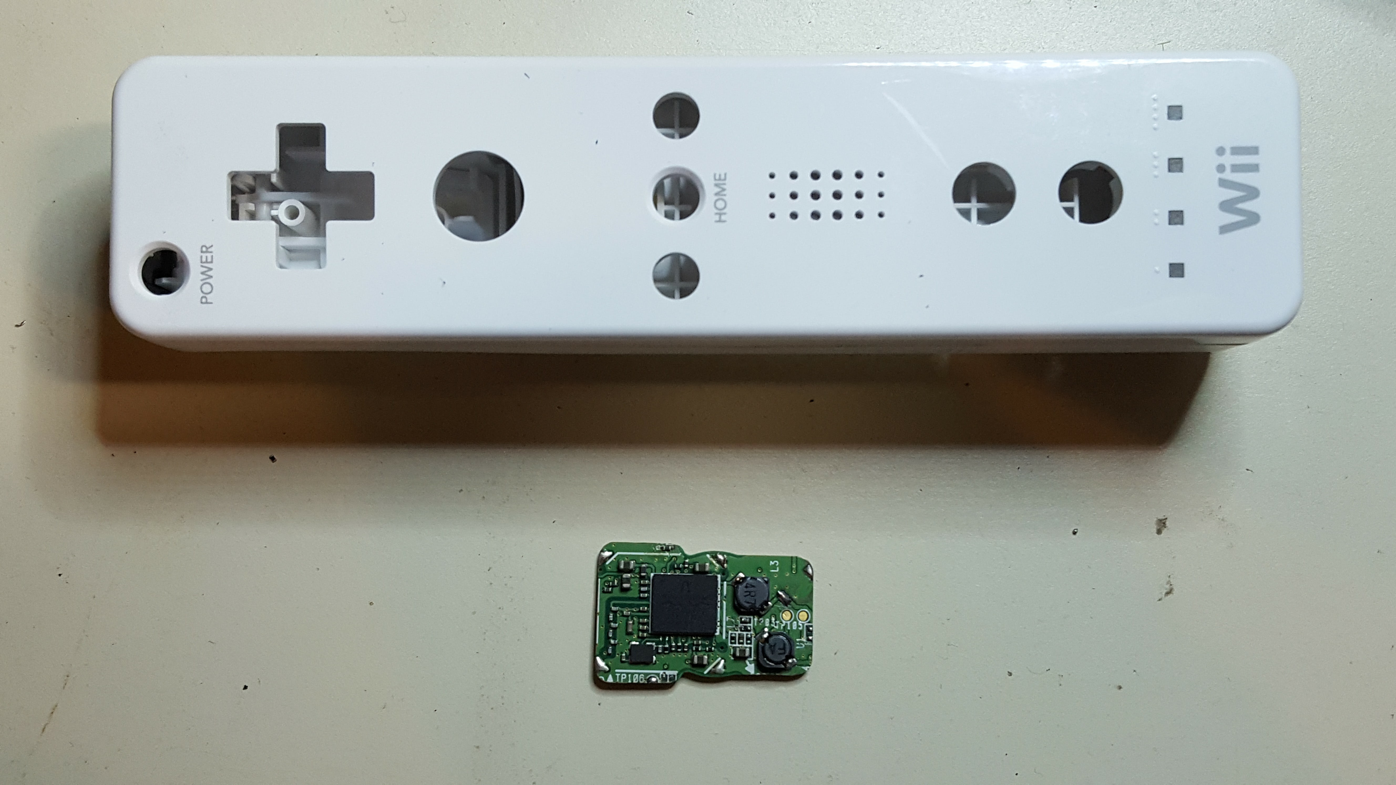 wiimote-trim.jpg