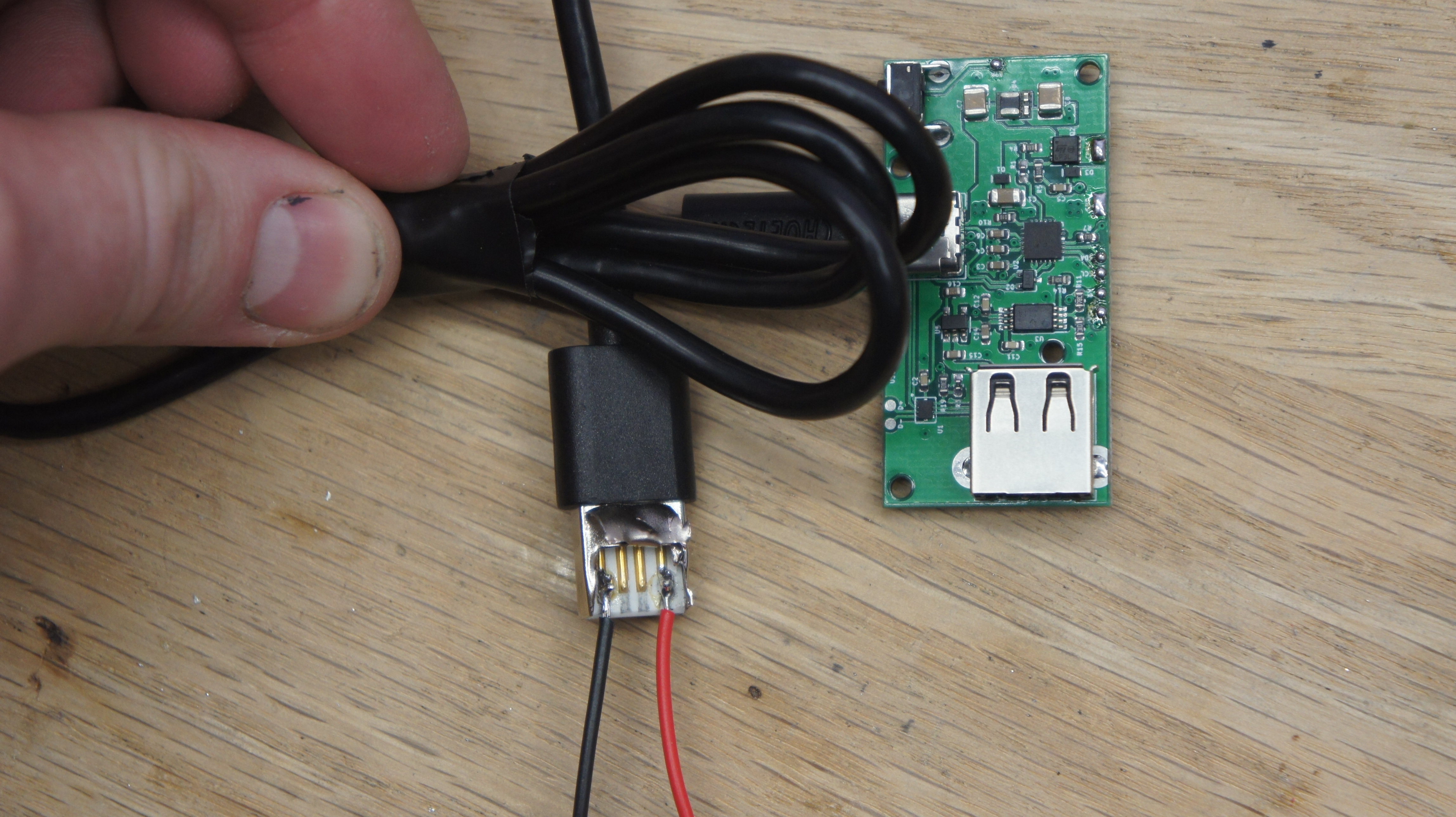 USB Board 5V.JPG